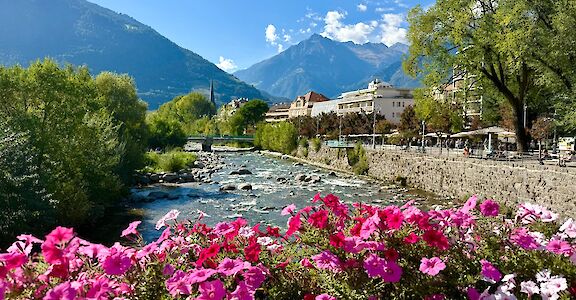 River and mountain views in Merano. cc:Tripsite