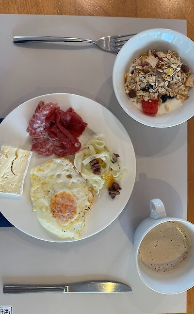 Italian breakfast served aboard the barge. toGL