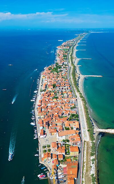 Aerial view of the Lido and Adriatic coastline. toGL