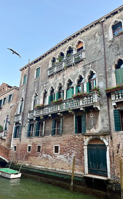 Historic Venetian palace overlooking the Grand Canal. cc:Tripsite