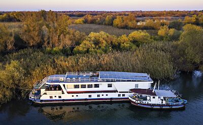 Boat Hotel in the Danube Delta. toRR