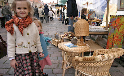 Street vendors in Kaunas, Lithuania. Flickr:Lee Fenner