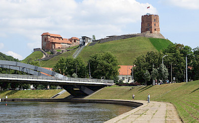 Upper Castle & Gediminas Tower on Neris River in Vilnius, Lithuania. Flickr:Bernt Rostad