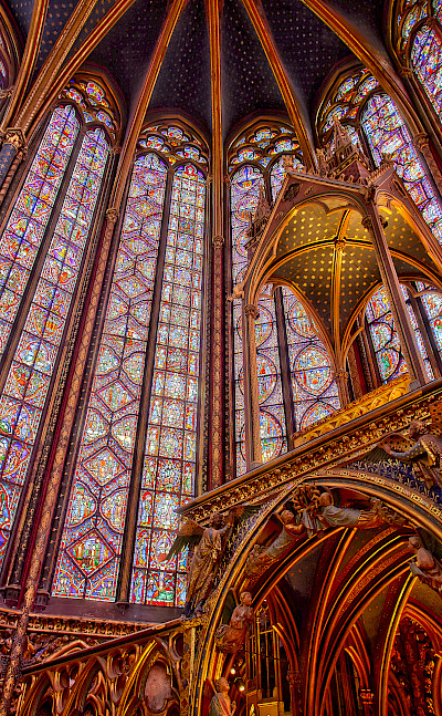 Saint Chapelle in Paris, France. CC:Denfr