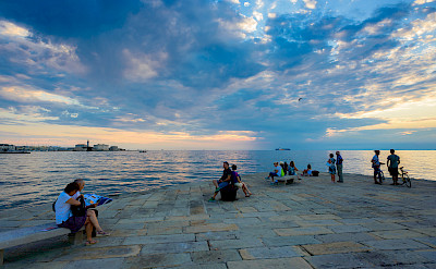 Relaxing on the coast of Trieste, Italy. Flickr:Nick Savchenko