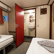All cabins have a private bathroom on board the Quo Vadis