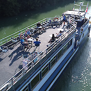 Sundeck  | Clair d’Etoile | Bike & Boat Tour