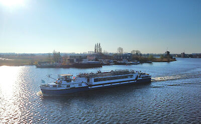 Clair d&rsquo;Etoile | Bike & Boat Tour