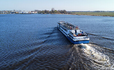 Sailing away | Clair d&rsquo;Etoile | Bike & Boat Tour