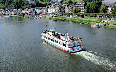 Sailing the ferry on the Mosel River in Cochem, Germany. Flickr:Jim Linwood