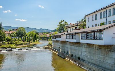 Beli Osam River passing through the center of Troyan. Flickr:BdMundo