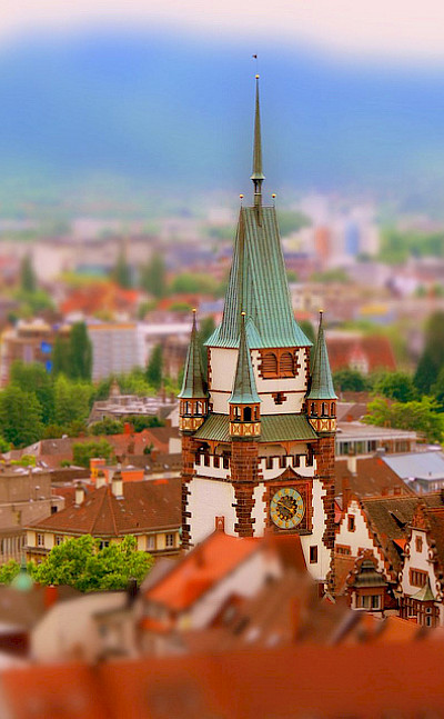 Clock tower in Freiburg im Breisgau, Germany. Flickr:rolohauck