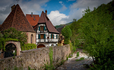 Small town living in Kaysersberg, Alsace, France. Flickr:Arnaud Fraioli