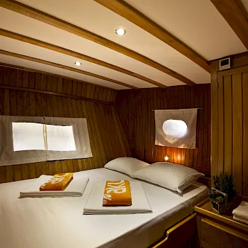 Osman Kurt - Double bed cabin