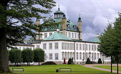 Along Lake Esrum lies Fredensborg Palace in Denmark. Flickr:Guillaume Baviere