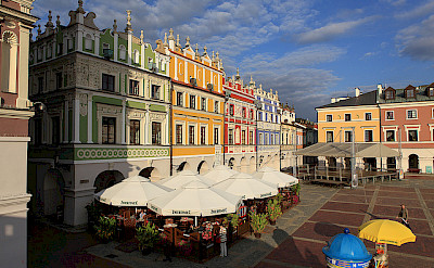 Outdoor cafes in Zamosc. Photo via Flickr:PolandMFA