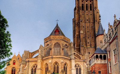 Onze-Lieve-Vrouwekerk in Bruges, West Flanders, Belgium. CC:Wolfgang Staudt