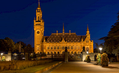 Rathaus in Den Haag on the North Sea in South Holland, the Netherlands. Flickr:Jiuguang Wang 52.07751941354397, 4.312291230503201