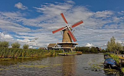 Many canals and windmills in the Netherlands. ©Hollandfotograaf