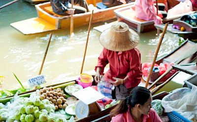 Damnoen Saduak Floating Market near Bangkok, Thailand. Photo via Flickr:Colin Tsoi