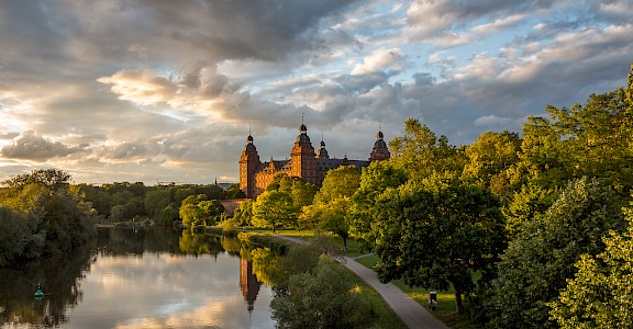 Schloss Johannisburg in Aschaffenburg, Germany. Photo via Flickr:Carsten Frenzl