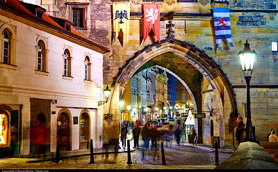 Evening stroll at the gate in Prague, Czech Republic. Flickr:Moyan Brenn