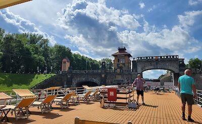 Sundeck | Florentina | Bike & Boat Tour