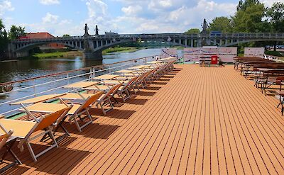 Sundeck | Florentina | Bike & Boat Tour