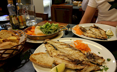 Fresh fish for dinner, Lisbon, Portugal. Photo via Flickr:bm.iphone