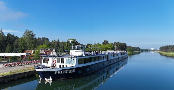 MS Princess | Bike & Boat Tour