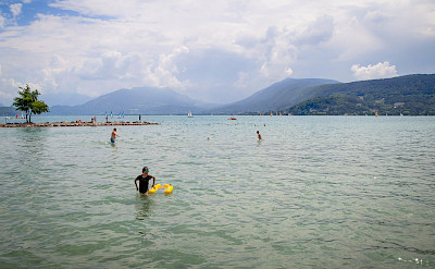 Lake Annecy in Haute Savoie, France. Flickr:Jean Balczesak