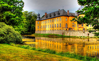 Schloss Dyck in North Rhine-Westphalia region of Germany. Flickr:Polybert49