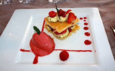 Tasty French desserts! Flickr:Ian Sommerville