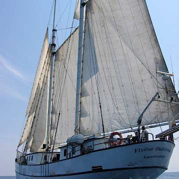Flying Dutchman - Flying Dutchman - Bike & Boat Tours
