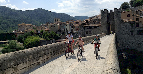 Mountain biking with the kids in Besalú, Catalonia, Spain. ©TO