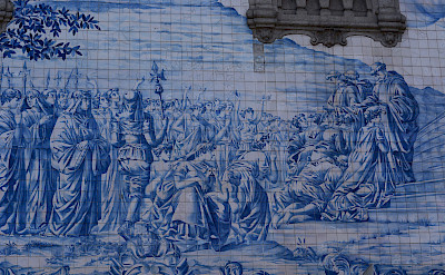 Beautiful ceramic Portuguese tiles (<i>azulehos</i>) on Carmo Church, Porto, Portugal. Flickr:Pug Girl