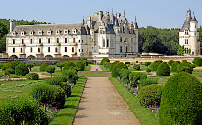 The historic Château de Chenonceau along the Cher River near Chenonceaux. Flickr:Dennis Jarvis