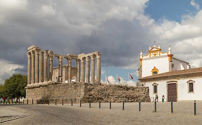 Historic ruins in Evora. unsplash:filipenobre