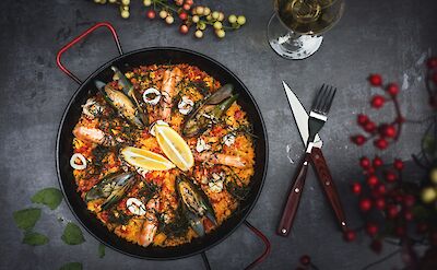 Paella, Spain. Unsplash:VK Bro