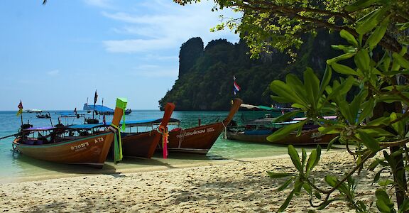 Boats in Thailand. Flickr:Nicolas Vollmer