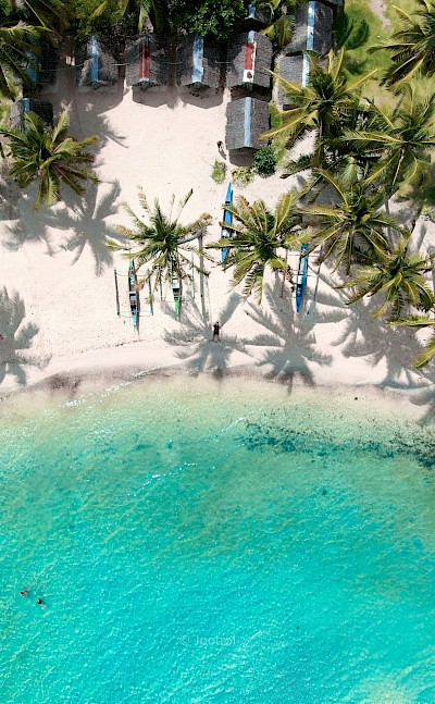 White sand beach from above, Cebu, Philippines. Unsplash@Josh Roland