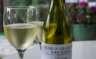 Chablis wine tasting in Chablis wine country. Flickr:Anna & Michal