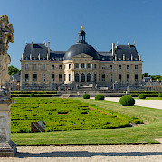 Auxerre to Paris & Paris to Auxerre Photo