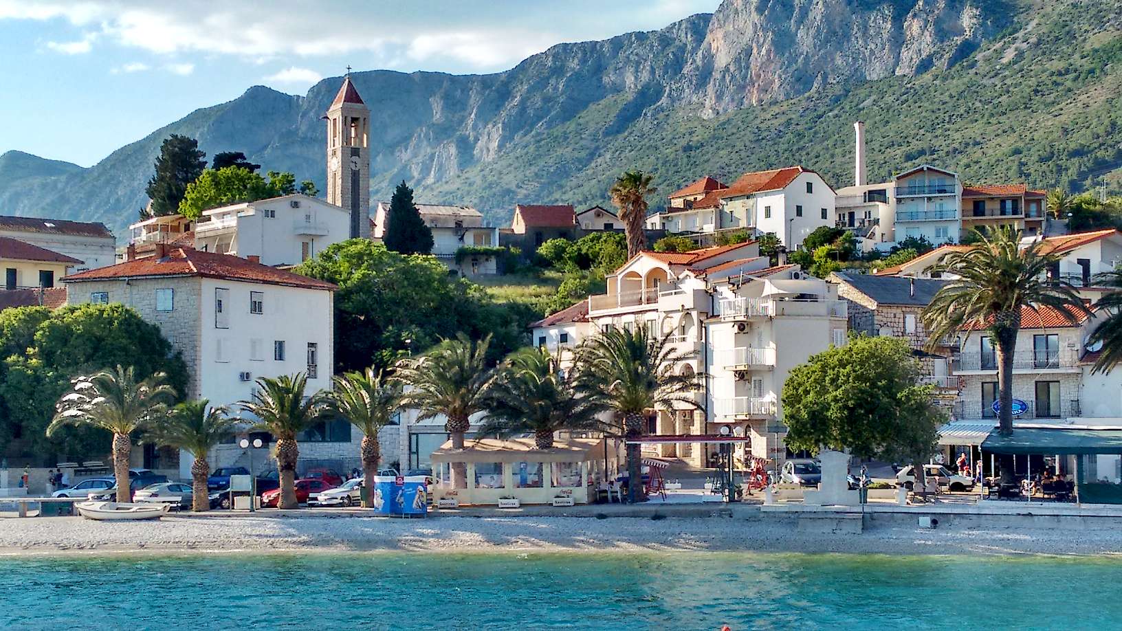 Lush beaches of Gradoc Harbor