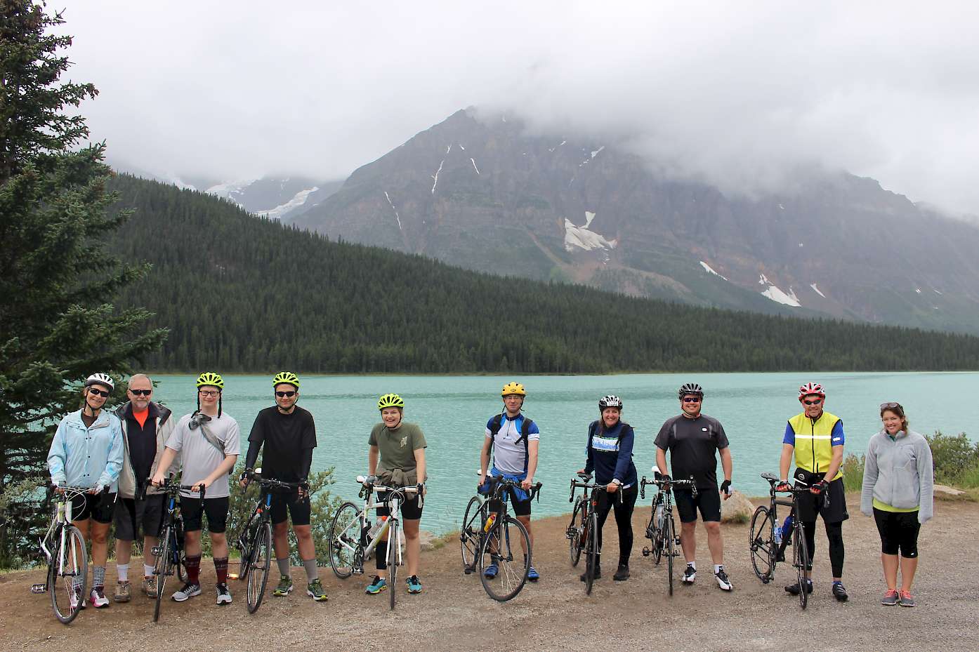 Group photo right after a nice morning bike ride.