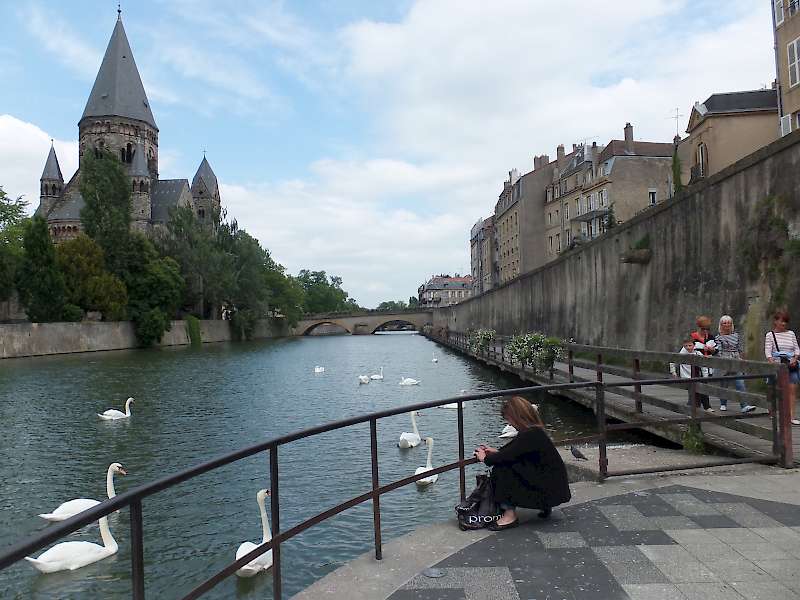 Moselle River Bike Path starts in Metz, France