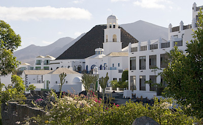 White architecture abounds on the island. Playa Blanca, Lanzarote, Canary Islands. Photo via Flickr:IDS.photos