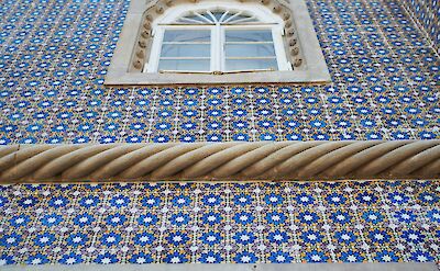 Mosaics in Lisbon, Portugal. Flickr:Luca Sartoni