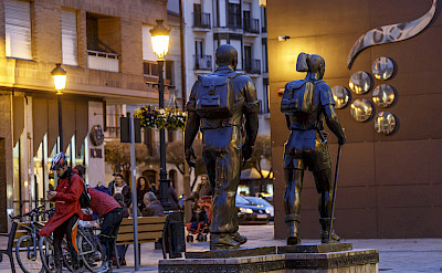Biking through Rioja, Spain. Flickr:jose manuel armengod