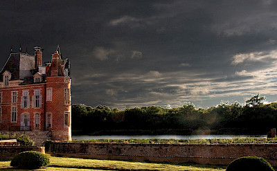 Château de la Bussière along the Loire River, France. Photo via Flickr:Jean-Francois Gornet